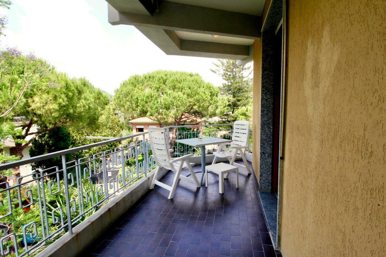 The Green Corner Bordighera Eksteriør billede